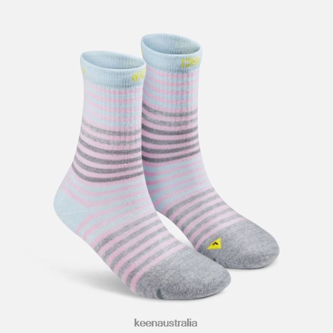 H68B419 Feather Yeti Print KeenComfy Crew Socks 2-Pack