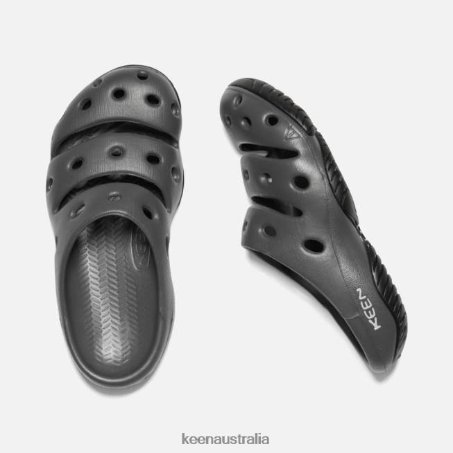 H68B100 Magnet-Black Keen Yogui
