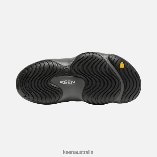 H68B100 Magnet-Black Keen Yogui