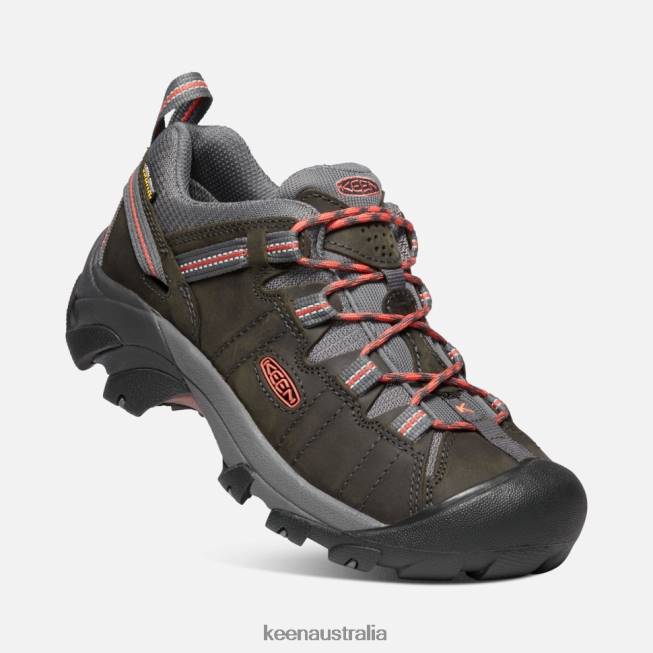 H68B511 Magnet-Coral Keen Targhee II Waterproof